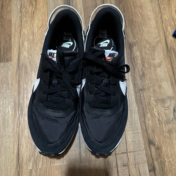 Nike Waffle Debut Black White main image 7